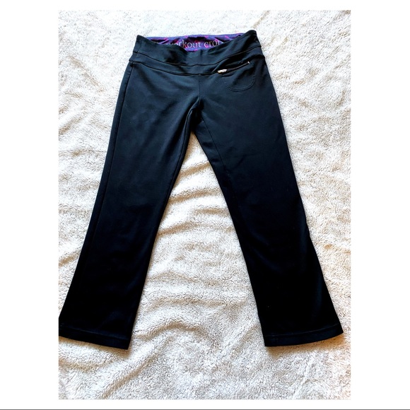 #6 😀 Free with Purchase: Petit Aerie Workout Crop Pant - Picture 1 of 13